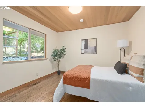 2815 City View Street Eugene OR 97405