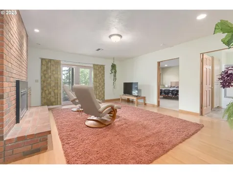 2815 City View Street Eugene OR 97405