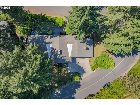 2815 City View Street Eugene OR 97405