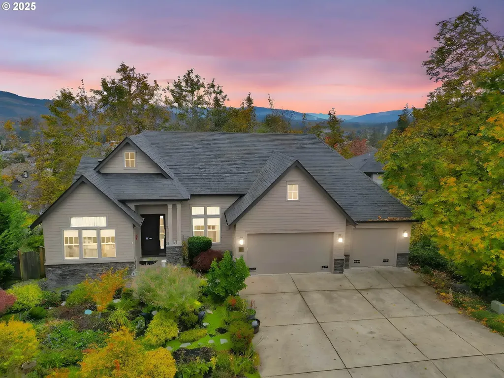 6018 Fernhill Loop Springfield OR 97478