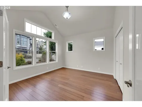 6018 Fernhill Loop Springfield OR 97478
