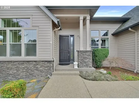 6018 Fernhill Loop Springfield OR 97478