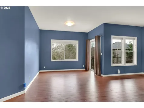 6018 Fernhill Loop Springfield OR 97478