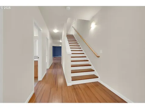6018 Fernhill Loop Springfield OR 97478