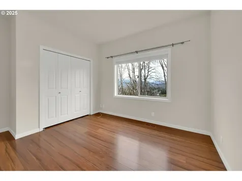 6018 Fernhill Loop Springfield OR 97478