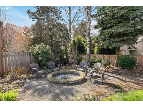 14775 SW Peachtree Drive Portland OR 97224