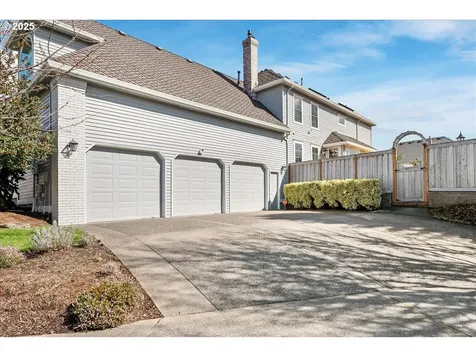 14775 SW Peachtree Drive Portland OR 97224
