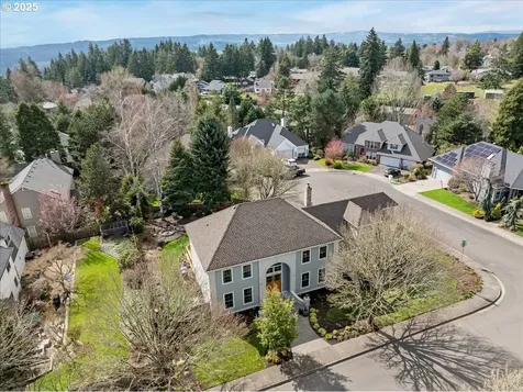 14775 SW Peachtree Drive Portland OR 97224