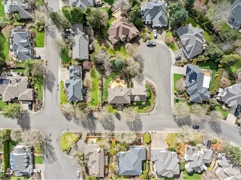 14775 SW Peachtree Drive Portland OR 97224