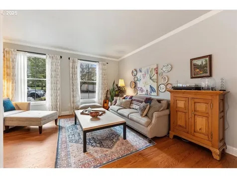 14775 SW Peachtree Drive Portland OR 97224