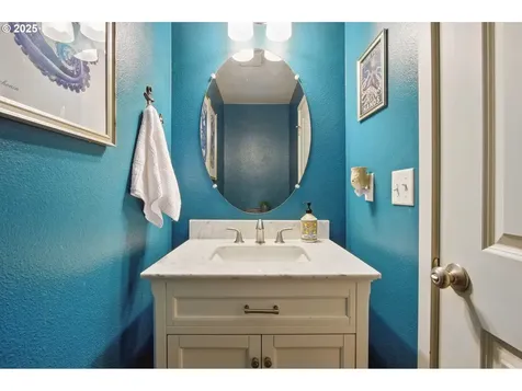 11600 NE 128th Place Vancouver WA 98682
