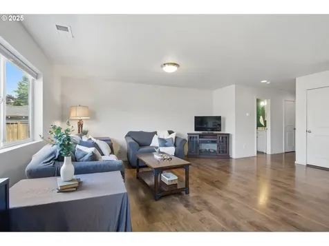 11600 NE 128th Place Vancouver WA 98682