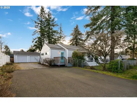 11560 SE Taylor Street Portland OR 97216