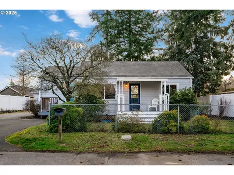11560 SE Taylor Street Portland OR 97216