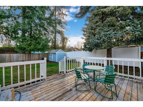 11560 SE Taylor Street Portland OR 97216