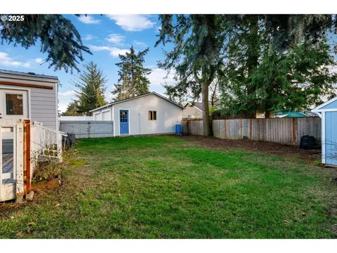 11560 SE Taylor Street Portland OR 97216
