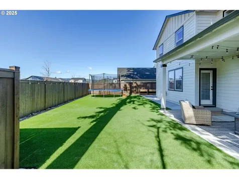 782 S 52nd Street Springfield OR 97478