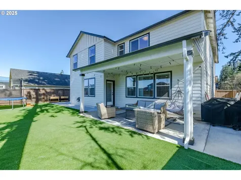 782 S 52nd Street Springfield OR 97478