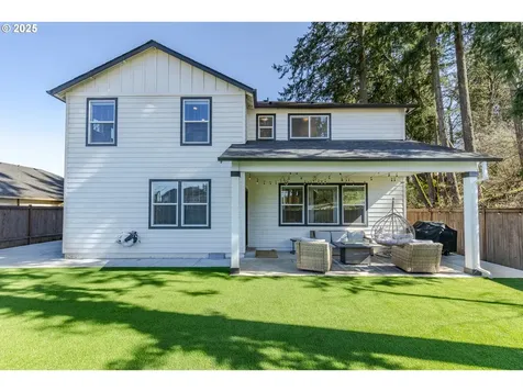 782 S 52nd Street Springfield OR 97478
