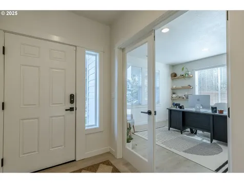 782 S 52nd Street Springfield OR 97478