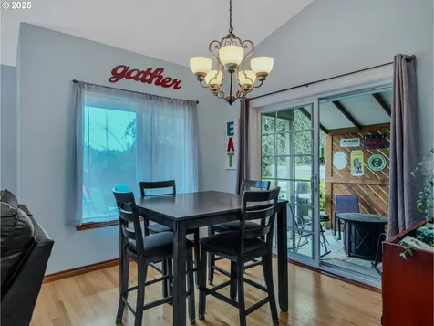 1019 SE 27th Street Troutdale OR 97060