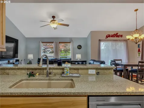1019 SE 27th Street Troutdale OR 97060