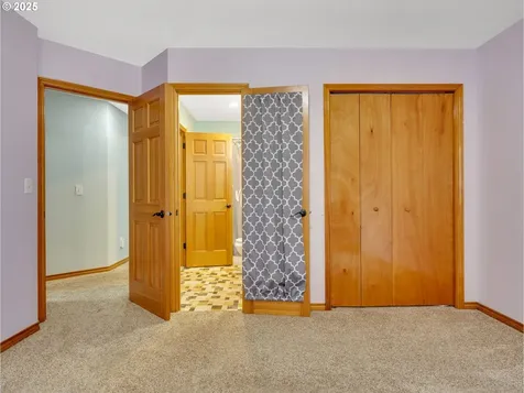 1019 SE 27th Street Troutdale OR 97060