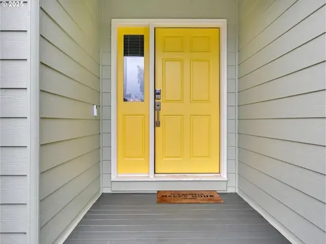 1019 SE 27th Street Troutdale OR 97060