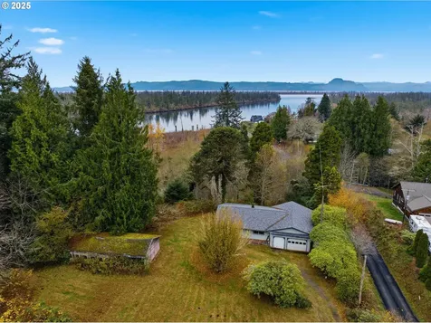 93270 Knappa Platt Road Astoria OR 97103