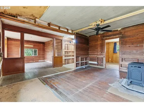 93270 Knappa Platt Road Astoria OR 97103
