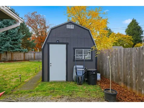 3802 E Mcloughlin Boulevard Vancouver WA 98661