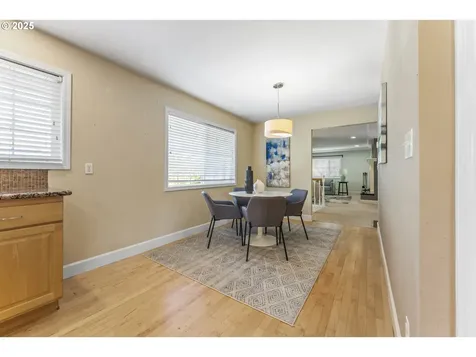 14414 NE Alton Street Portland OR 97230