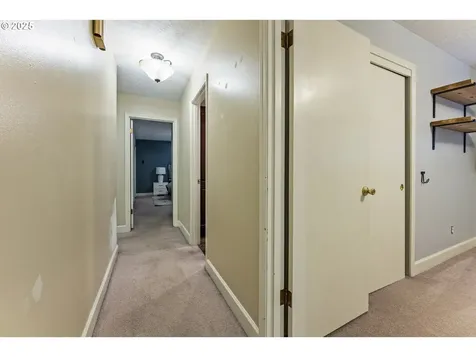 14414 NE Alton Street Portland OR 97230