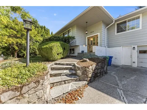 14414 NE Alton Street Portland OR 97230