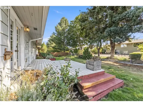 14414 NE Alton Street Portland OR 97230
