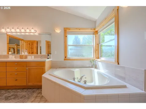 1352 Buhman Road Washougal WA 98671