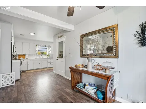 18085 SW Kinnaman Road Beaverton OR 97078