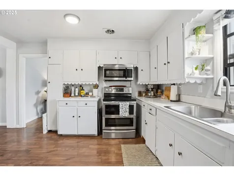 18085 SW Kinnaman Road Beaverton OR 97078