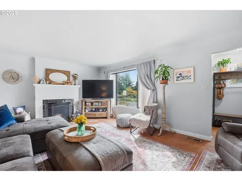 18085 SW Kinnaman Road Beaverton OR 97078