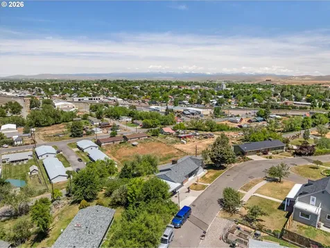300 Hillcrest Drive Baker City OR 97814