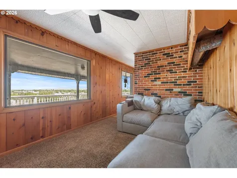 300 Hillcrest Drive Baker City OR 97814