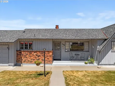 300 Hillcrest Drive Baker City OR 97814