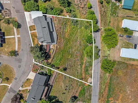 300 Hillcrest Drive Baker City OR 97814
