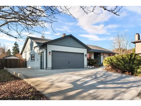 18320 Chris Court Gladstone OR 97027