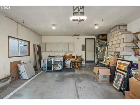 18320 Chris Court Gladstone OR 97027