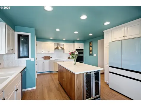 2430 Wilson Drive Eugene OR 97405