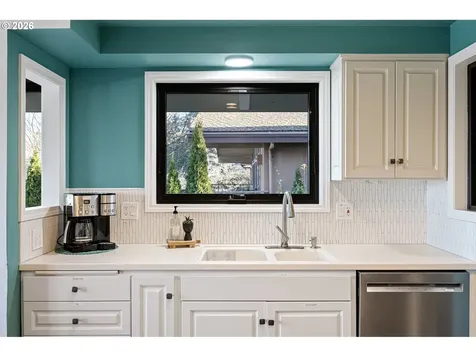 2430 Wilson Drive Eugene OR 97405