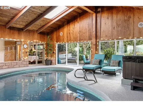 2430 Wilson Drive Eugene OR 97405
