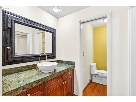 14775 NW Oakhills Drive Beaverton OR 97006
