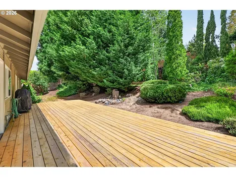 14775 NW Oakhills Drive Beaverton OR 97006